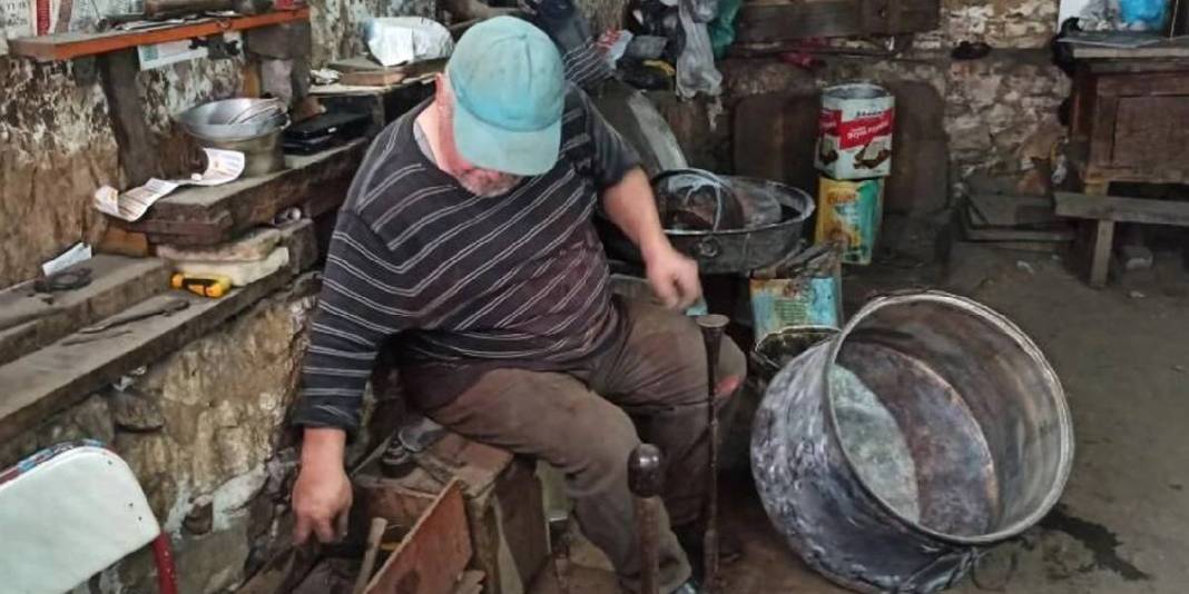 Kentte kalan son usta: Baba mesleği için teknolojiyle savaşıyor 1